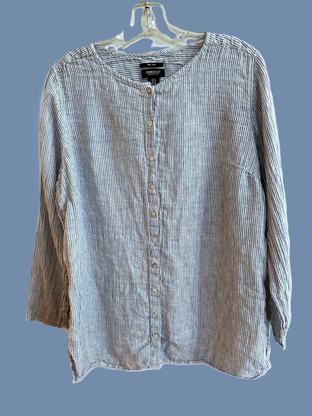 Jones New York Women's size 1X Linen blouse with blue and white pinstripes